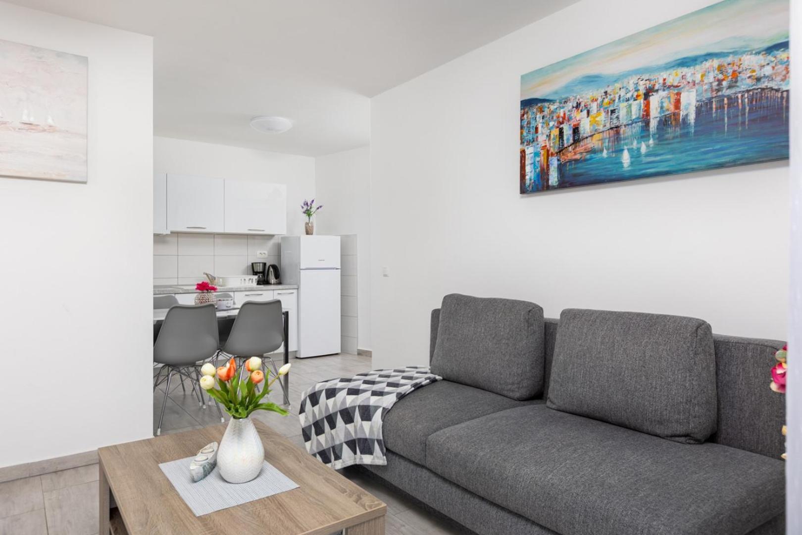 Apartments Tea Malinska Eksteriør bilde